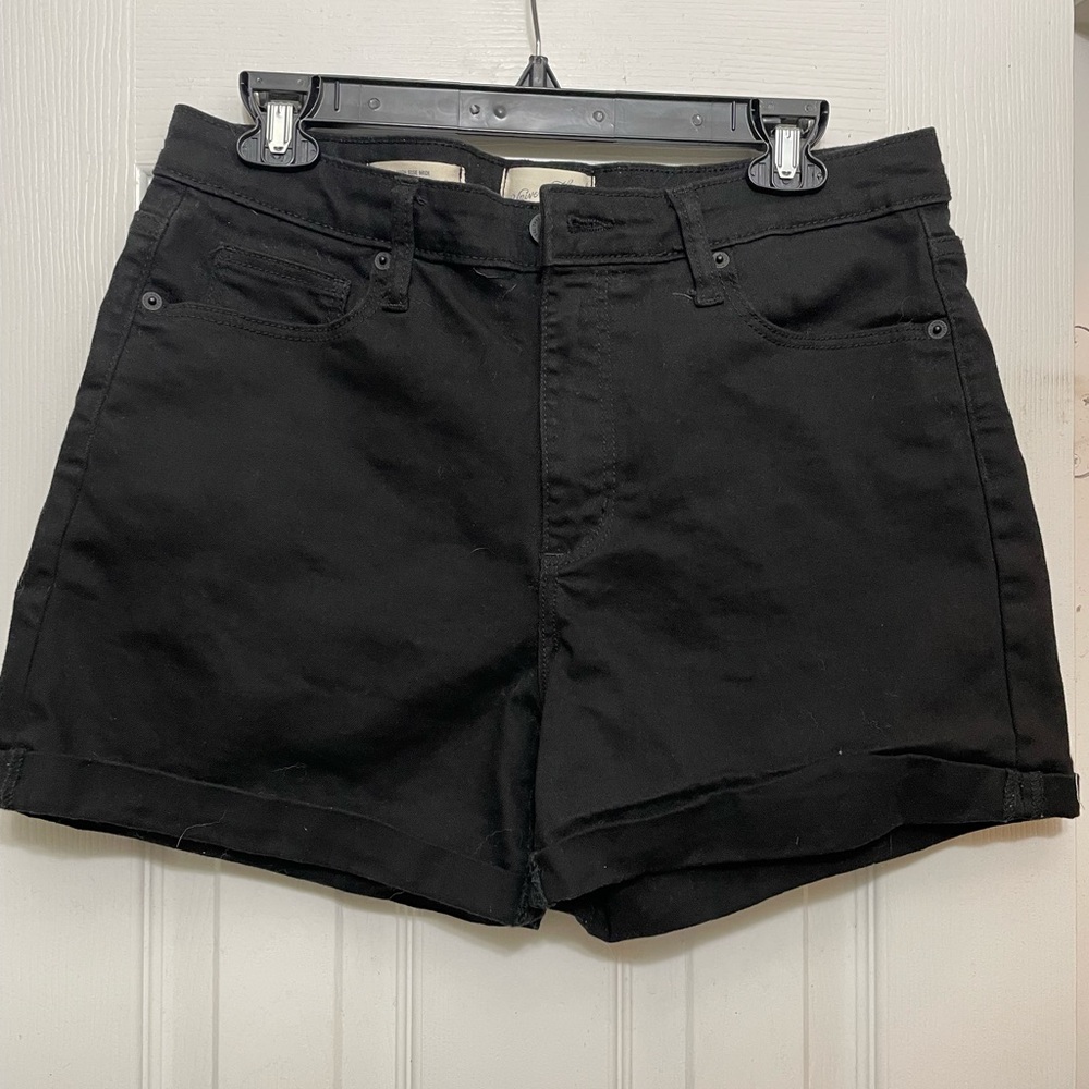 High Waisted Black Shorts